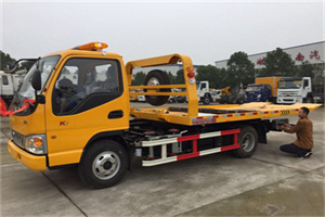 惠东哪里有拖车服务